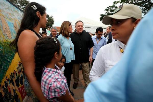 Pompeo llevó a la frontera con Venezuela la presión de EE.UU. sobre Maduro | .::Agencia IP::.