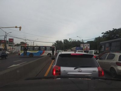 Tierra de nadie - Cronicas Ciudadanas - ABC Color
