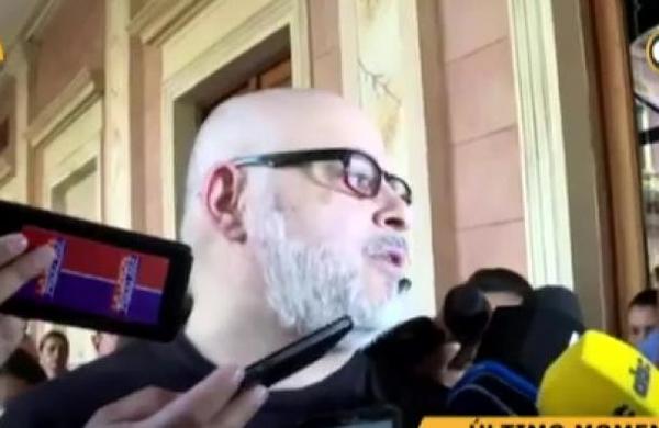 Senador Paraguayo Cubas se refiere a su periodo de suspensión del Congreso - C9N