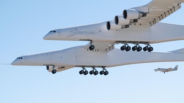 Hacen despegar el avión más grande del mundo - ADN Paraguayo