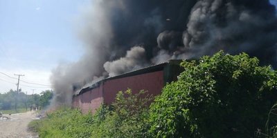 Incendio en Remanso - Nacionales - ABC Color