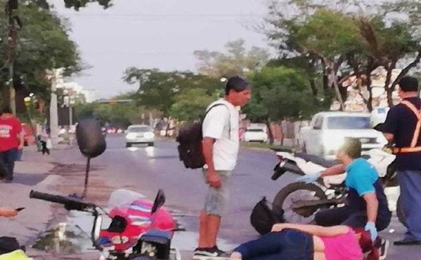 Atropellan a una mujer sobre Aviadores del Chaco | Paraguay en Noticias 