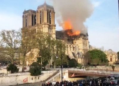 Notre Dame: “No quedará nada de la estructura” - Internacionales - ABC Color
