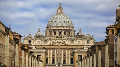 Conmoción y tristeza en el Vaticano por incendio del Notre Dame - ADN Paraguayo