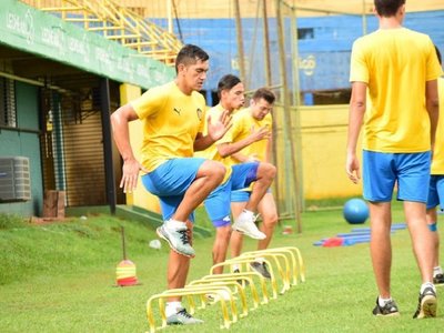 Cuatro bajas para enfrentar a Olimpia