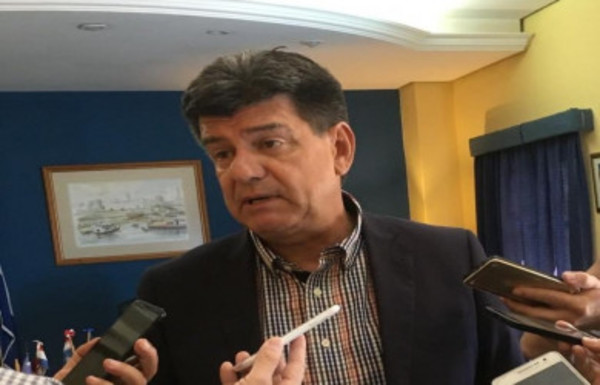 Titular del PLRA reclamó la banca del Senado para un liberal y criticó a los senadores - Radio 1000 AM