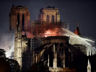 Paraguayos visitaron Notre Dame minutos antes del devastador incendio