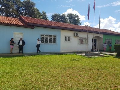 Toman Municipalidad de Ypejhú por suspensión de ediles opositores