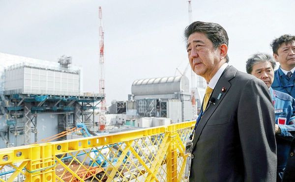 Delicada operación en central de Fukushima