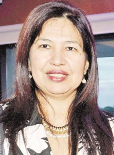 Tres candidatos pugnan por el cargo de rector de la UNA - Edicion Impresa - ABC Color