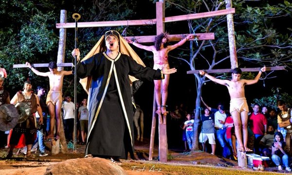 “Kurusu rape”, la Pasión de Cristo con un enfoque teatral - Edicion Impresa - ABC Color
