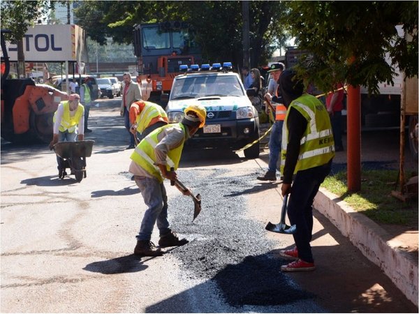 Se inicia reparación de caminos que están en desastroso estado en CDE