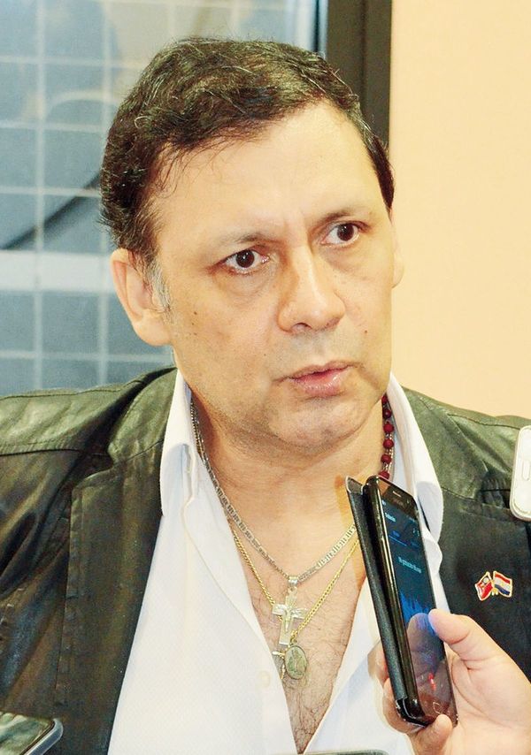 Se inició juicio oral al senador Víctor Bogado