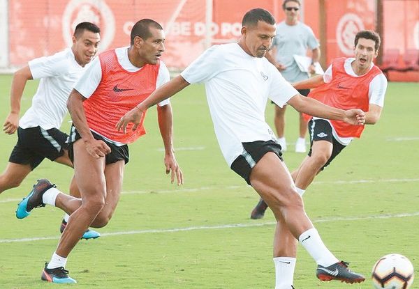 LIBERTAD - GUARANÍ: Aquino y Bareiro, a disposición