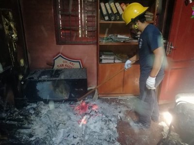 Adictos habrían provocado incendio en colegio - Nacionales - ABC Color