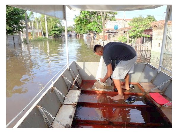 La odisea de recuperar pertenencias tras inundación en Sajonia