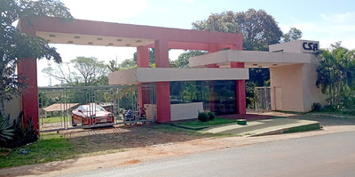 Denuncian por lesión de confianza a directivos del Club Acaray y piden rendición de cuentas