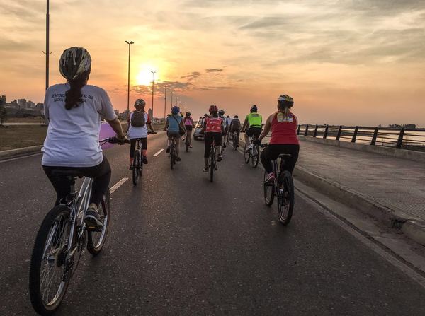 Con el objetivo de que las personas se acerquen aún más a este deporte y poder concienciar a la población paraguaya sobre los