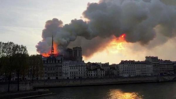 Nostradamus predijo el incendio de Notre Dame | .::Agencia IP::.