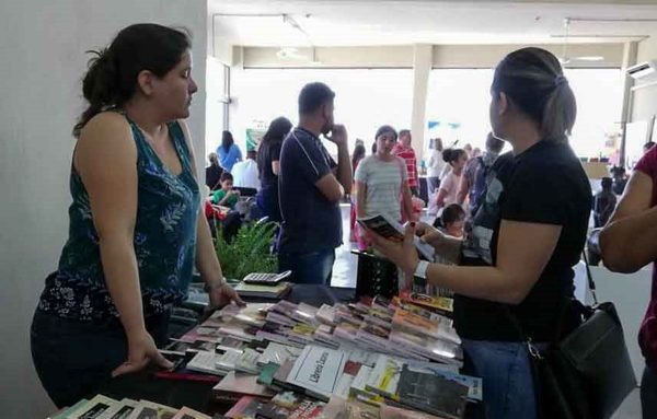 Feria del libro y la Cultura 2019 en la Costanera de Asunción - ADN Paraguayo