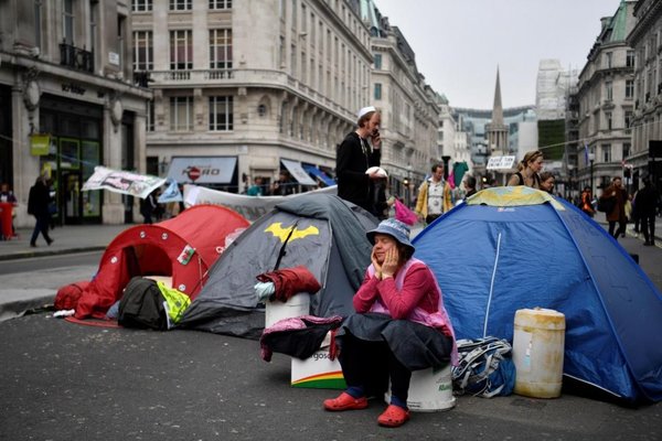 Protestas contra el cambio climático en Londres - Fotos - ABC Color