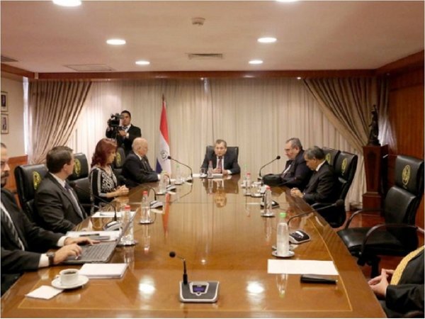 Auditarán causa de Víctor Bogado y de la niñera de oro | Paraguay en Noticias