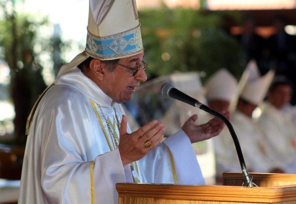 Monseñor Ricardo Valenzuela invita a reflexionar por Semana Santa » Ñanduti