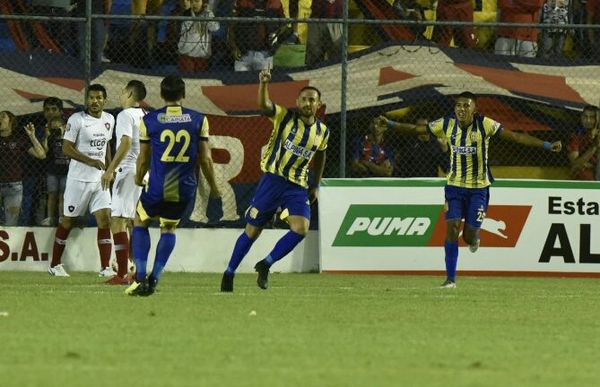 Un freno a la pelea del Apertura - Deportes - ABC Color