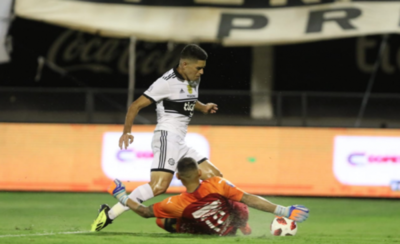 HOY / Todos "colaboran" con Olimpia, que va camino al tri campeonato