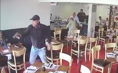 Asalto sangriento deja dos heridos de bala