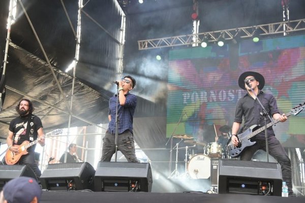 Festival de rock en la Manzana - Espectaculos - ABC Color