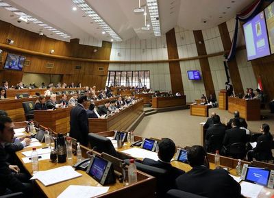 Convalidan sesión que archiva idea de abrogar a parlasurianos