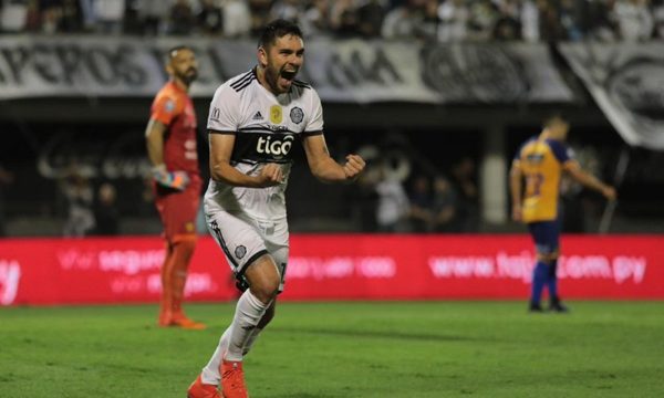 Olimpia aumenta la diferencia ante empate de Cerro Porteño