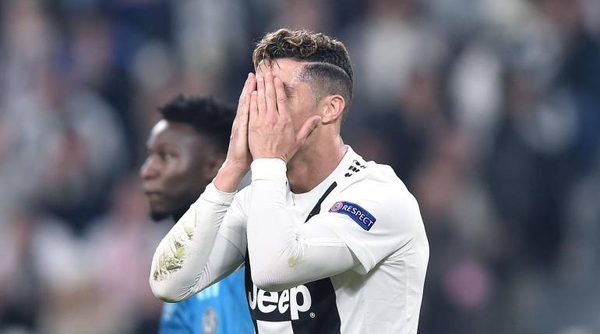 HOY / Cristiano se despide de la "Champions" cuatro años después