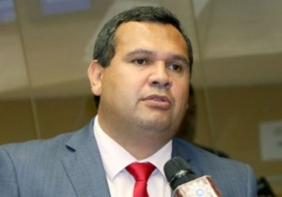 Medida populista e inviable sin aprobación del Congreso - ADN Paraguayo
