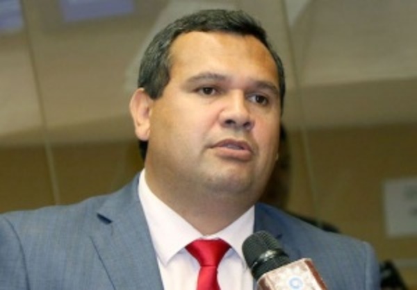 Medida populista e inviable sin aprobación del Congreso - ADN Paraguayo