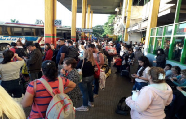 Piden tener cuidado a la hora de comprar boletos - Radio 1000 AM