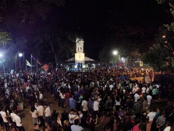 Vía crucis patriótico en Piribebuy - Nacionales - ABC Color