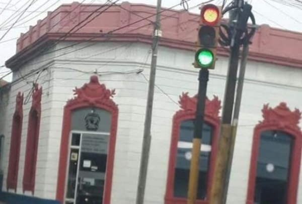 Anuncian retiro de semáforos que causaron accidente fatal