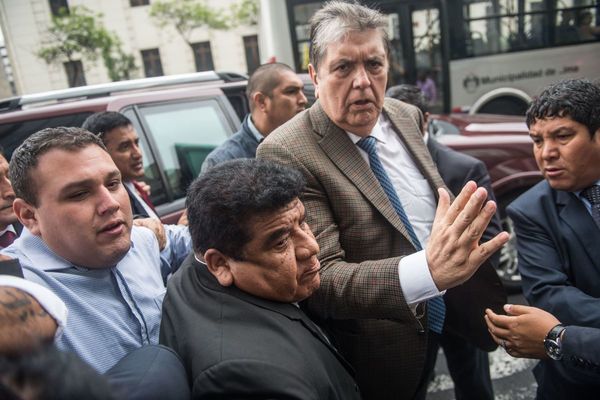 El expresidente Alan García se disparó al ser detenido