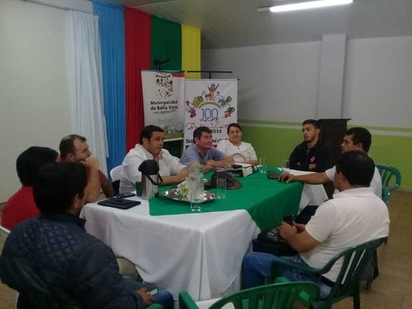 SE REALIZÓ UNA REUNIÓN DE UNA MESA COORDINADORA DEL CENSO YERBATERO