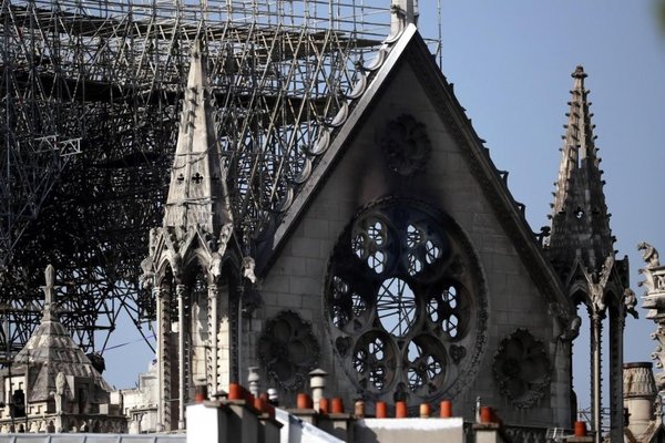 Falta de artesanos podría retardar reconstrucción de Notre Dame | Paraguay en Noticias