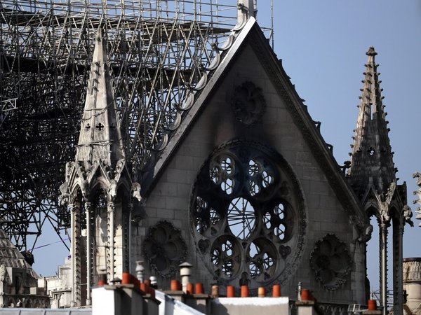 Lanzarán concurso de arquitectos para nueva aguja de Notre Dame