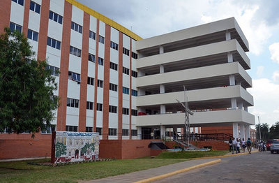 Hospital de Clínicas garantiza atenciones durante la Semana Santa » Ñanduti