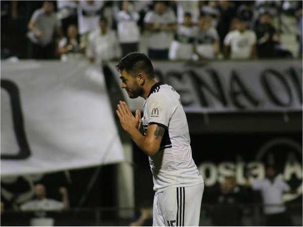 Por un lado pidió perdón y, por el otro, festejó su gol
