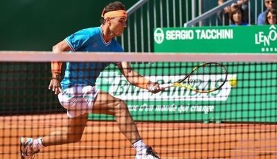 Nadal arrolla a Bautista en su arranque en Montecarlo