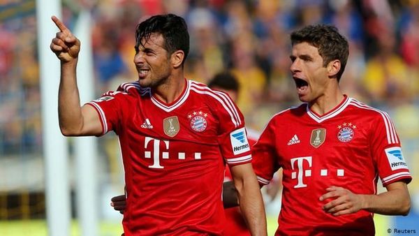 Bayern ofrecerá un puesto a Claudio Pizarro - Deportes - ABC Color