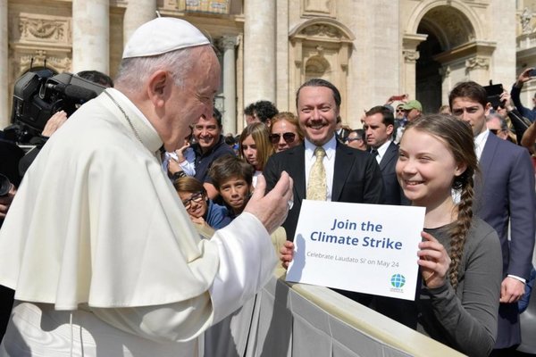 Joven ambientalista Greta Thunberg se entrevistó con el Papa - Internacionales - ABC Color