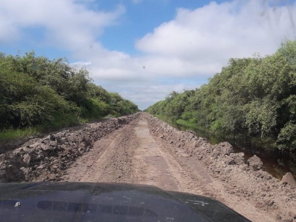Rehabilitan caminos en Alto Paraguay - Nacionales - ABC Color