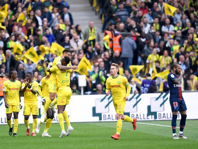 El PSG vuelve a postergar su festejo